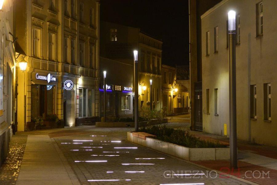 Rezydencja Marzec グニェズノ エクステリア 写真